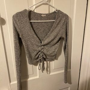 Super cute gray front tie long sleeve shirt